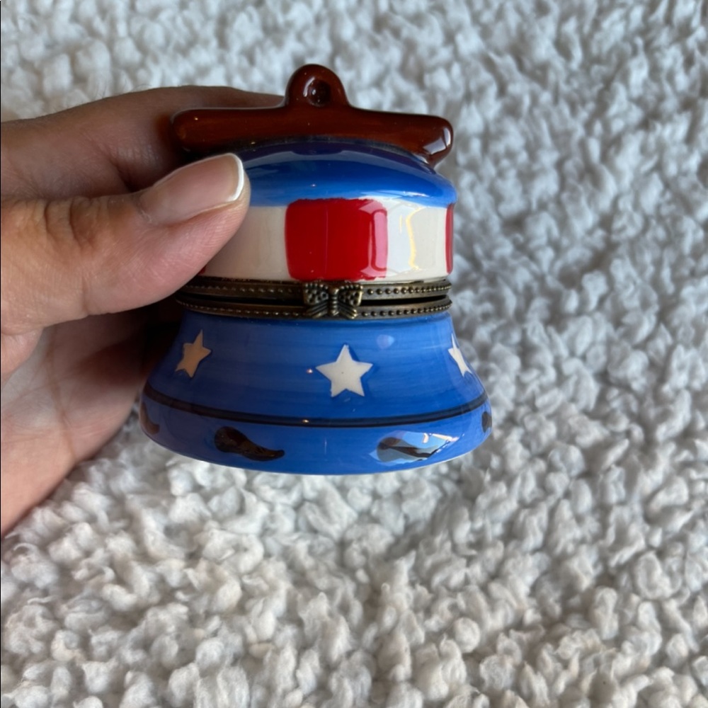 Art Form Objet d'Art "Flag Bell"  Fine Coll.